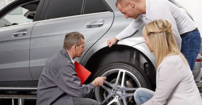 Najdroższy błąd sezonu? Nieprzeszkolony mechanik. Przygotuj swój zespół przed wymianą opon zimowych